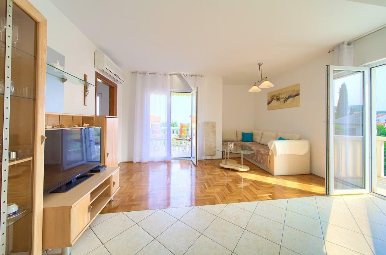 Apartman Adria Malinska Extérieur photo
