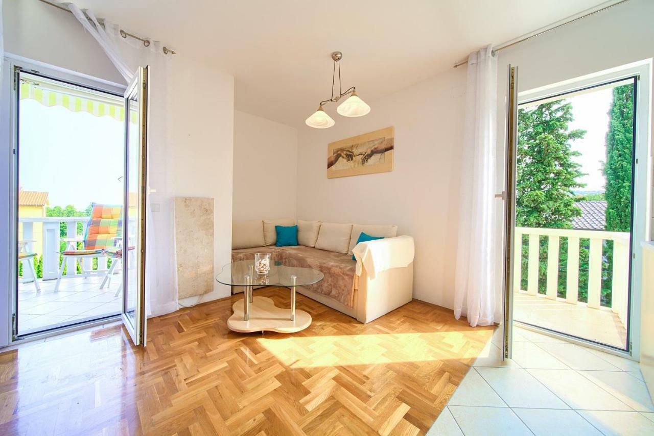 Apartman Adria Malinska Extérieur photo